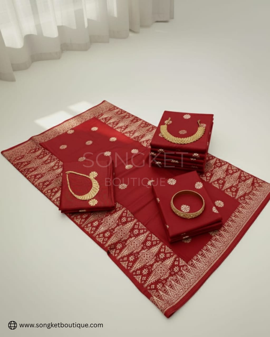 Songket Tenun Premium – Red Maroon Gold (4.25m) Motif Bunga Tabur Eksklusif